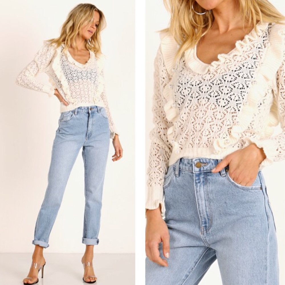 FOR LOVE & LEMONS Pearl V-Neck Cropped Sweater